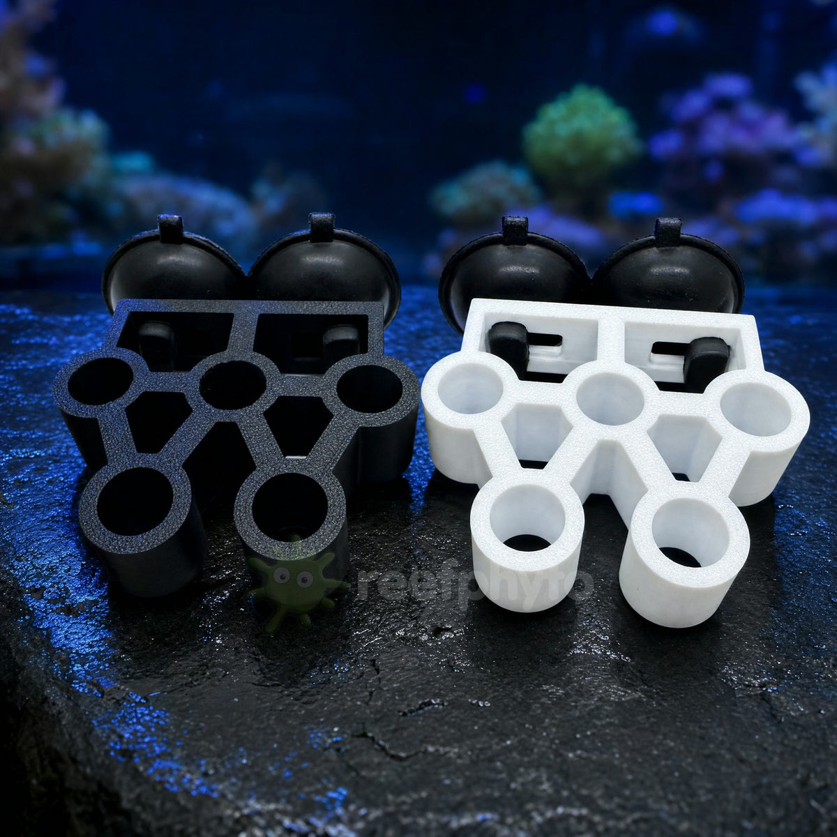 Reefphyto glass-mounted frag rack in black and white
